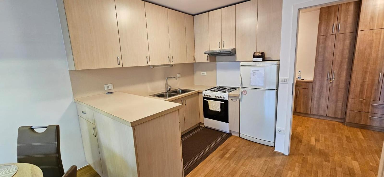 Lana Apartment *